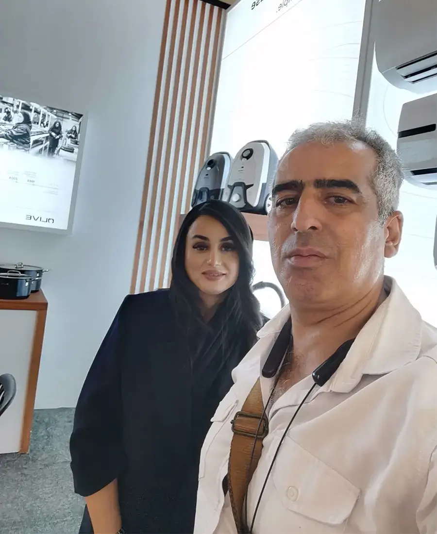olive-ataei-meeting.jpg